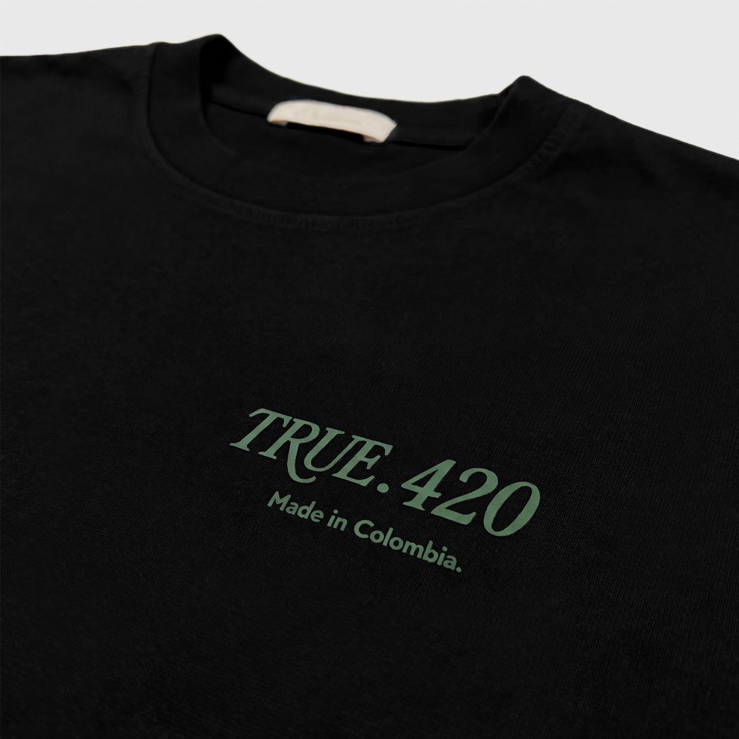 TRUE Fantasy Tshirt - Black