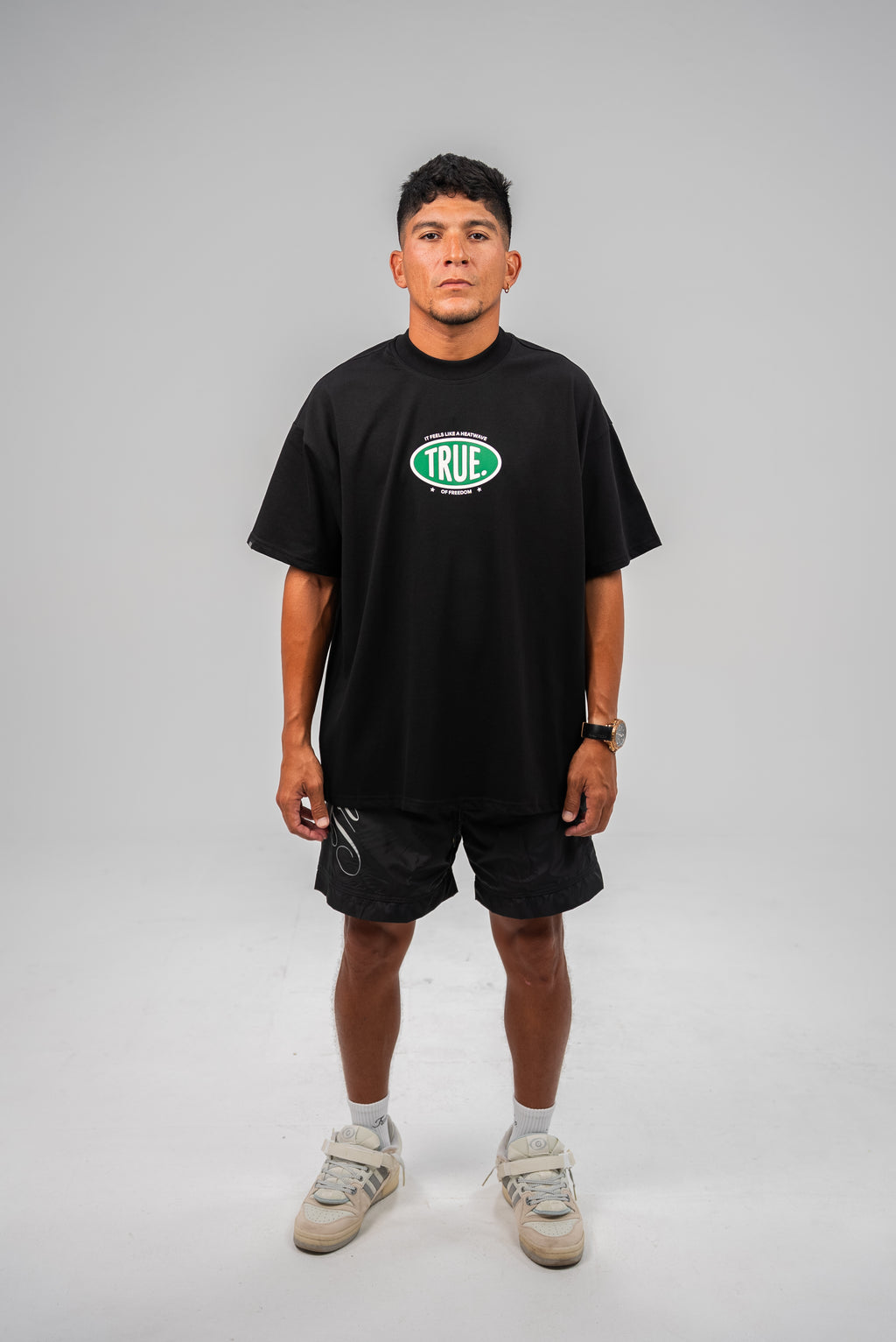 TRUE Heatwave Oversized Tshirt - Black